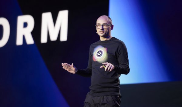 Dynatrace CTO and founder Bernd Greifeneder at Dynatrace Perform 2024 talking about cloud cost optimization and managing cloud cost and reducing cloud carbon footprint